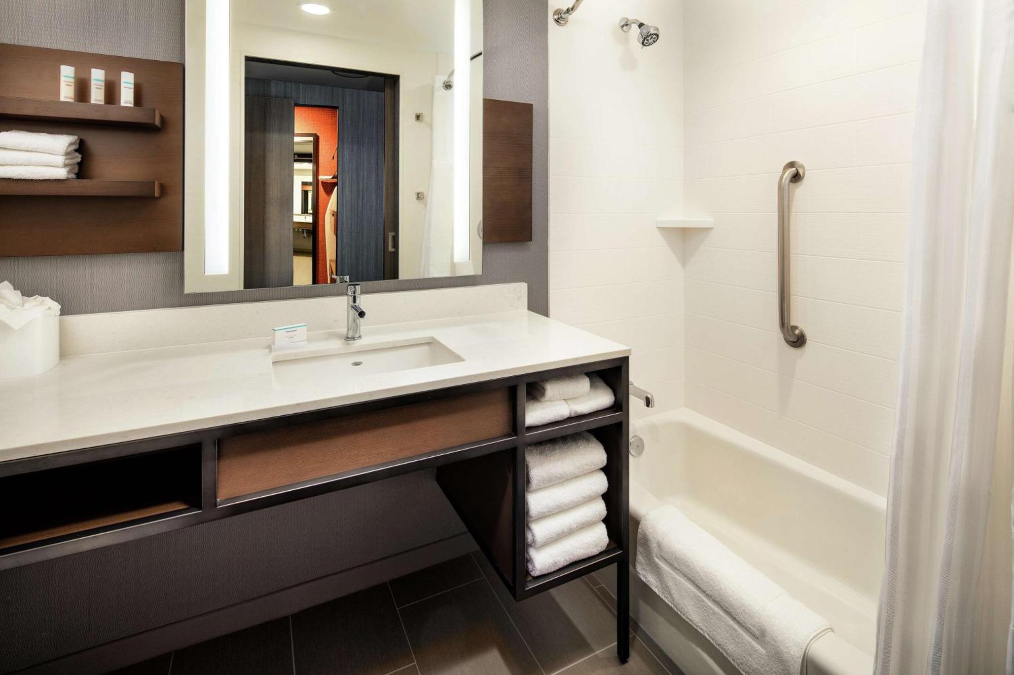 Hilton Garden Inn Sacramento Airport Natomas Exterior foto